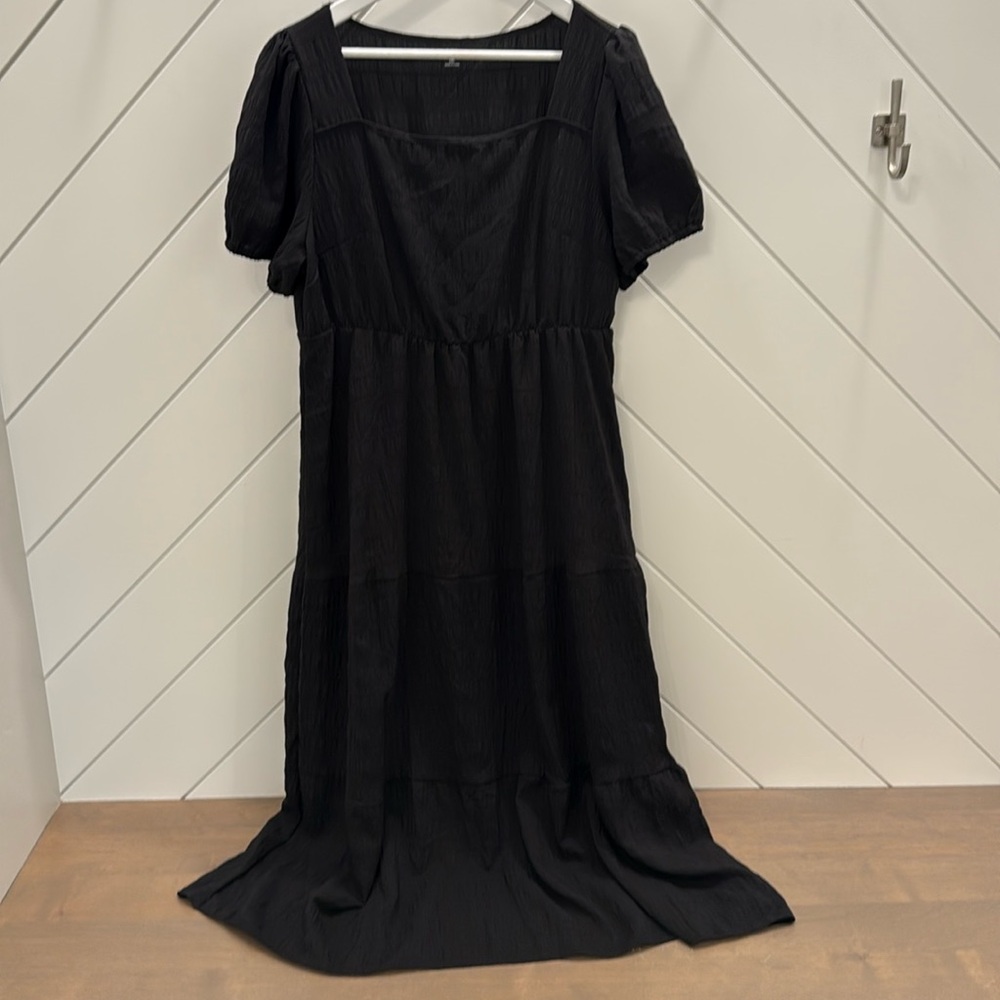 Black SHEIN Curve Maxi Dress